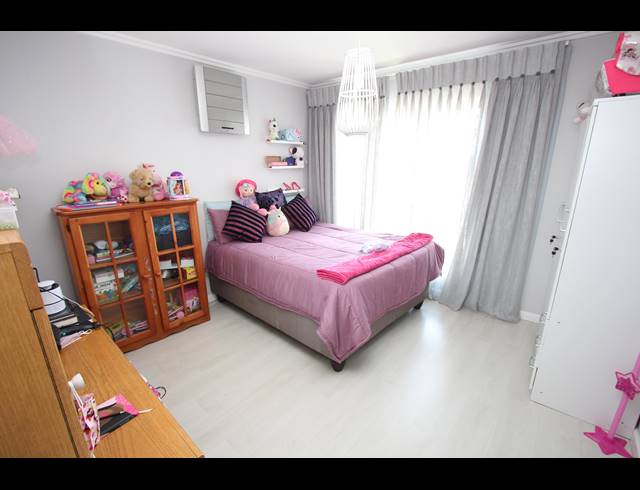 4 BEDROOM HOUSE FOR SALE IN BEDFORD PARK